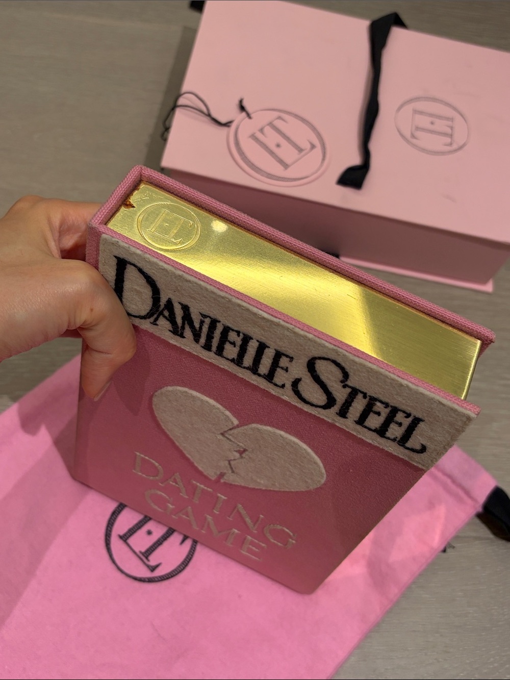 Olympia Le-Tan Danielle Steel Pink 'Dating Game' Book Clutch with heart - Picture 6 of 7